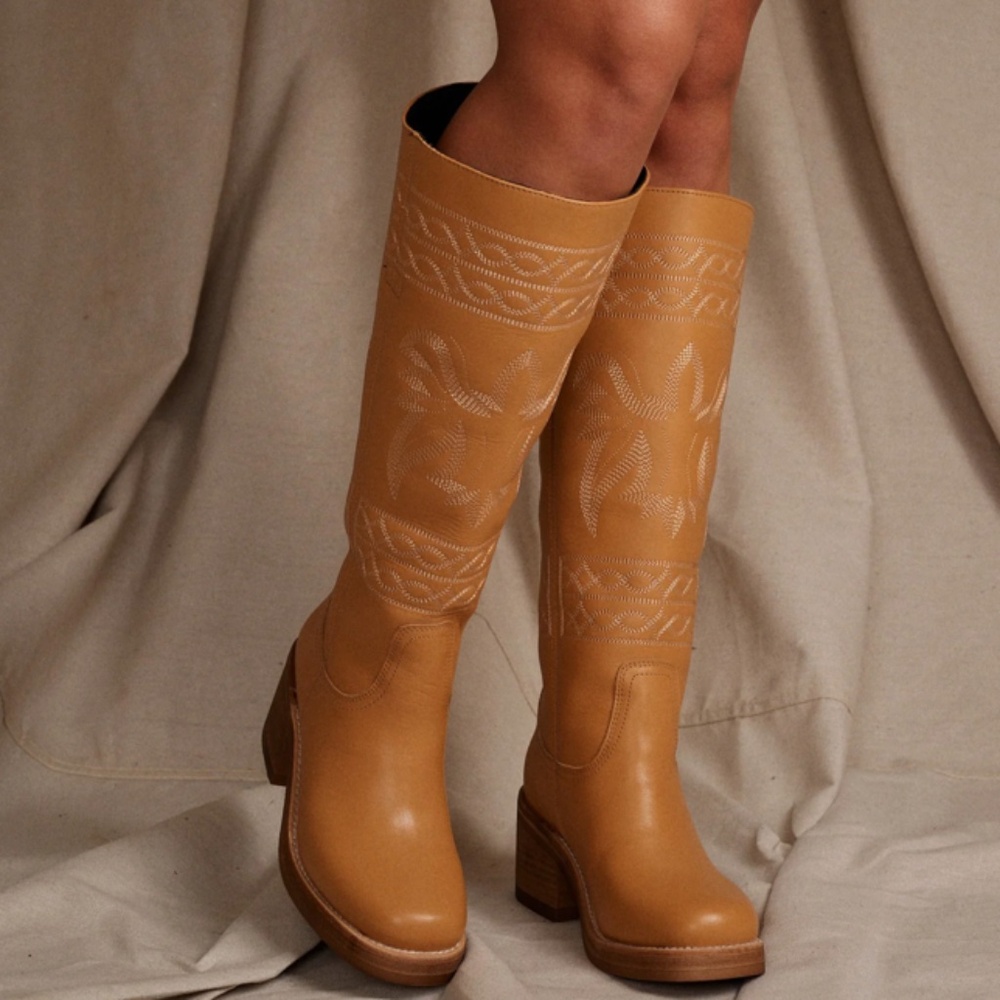 DINGO - Avalon Leather Boot